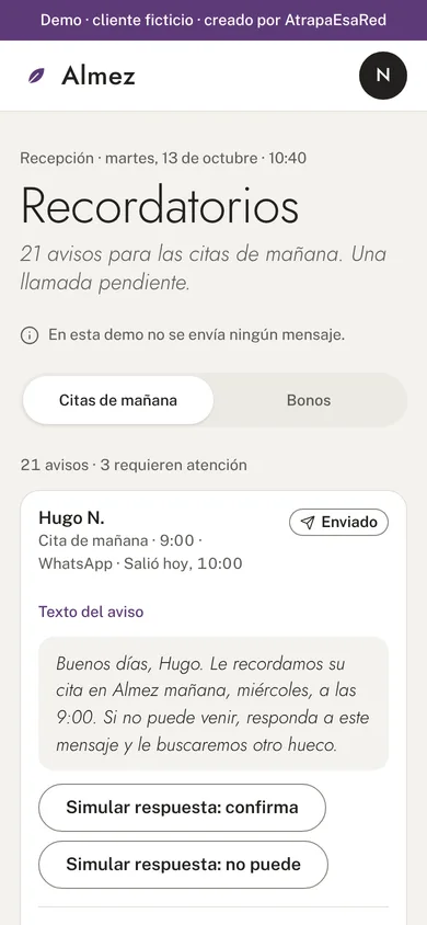 Pantalla «Recordatorios» en el móvil: el texto de un aviso de cita y la nota de que en la demo no se envía ningún mensaje.